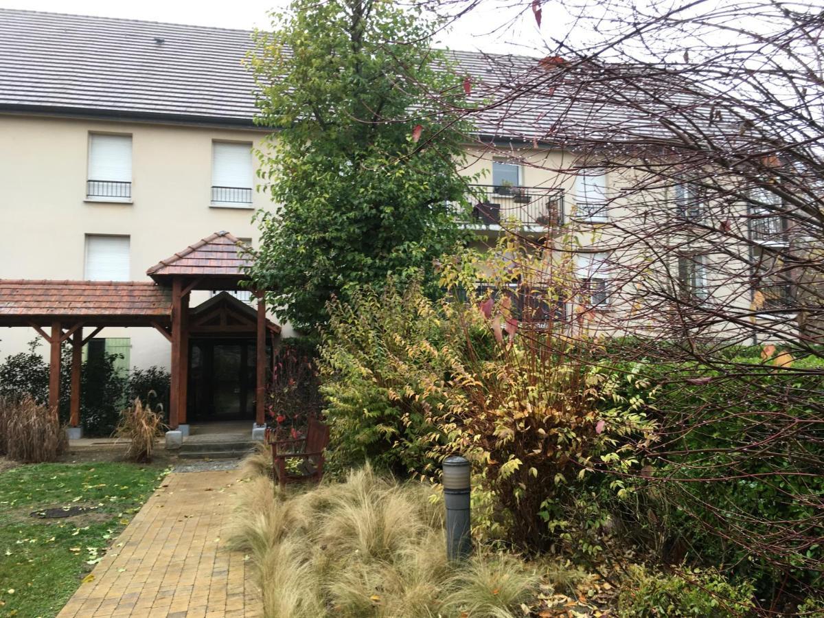 Appartement Proche De Disney Et Val D Europe Chessy  Exterior photo